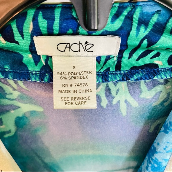 Like New Cache Ocean Print Faux Wrap Top - Picture 4 of 4